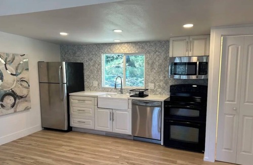 Birds Landing Casa | Retreat In The Mountains, House in Fabulous Clayton With WiFi, AC