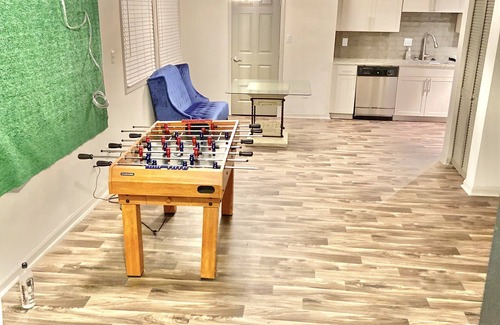 Cross Creek Casa | Retreat Near the City