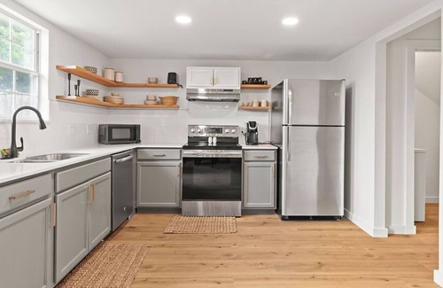 Bentonville Casa | Retreat on 3rd Street