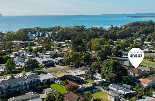 Huskisson Casa | Retreat on Hawke by Experience Jervis Bay