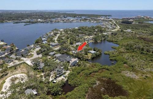 Marthas Vineyard Casa | Retreat on the Bayou