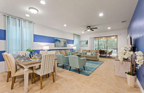 Four Corners Casa | Retreat to Nice Court 7BD/6Bath/Pool/Spa