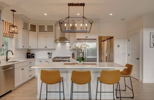 Campton Casa | Retreat to the White Mountains!