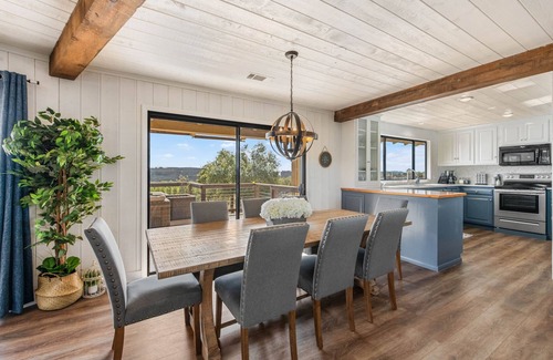 Valley Center Casa | Retreat with Pool & Stunning Mountain Views