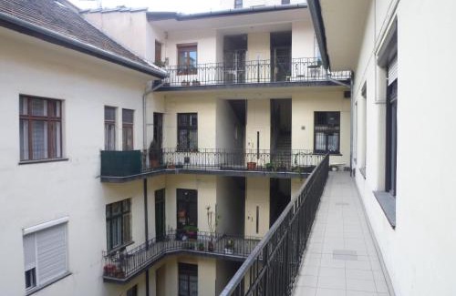 Budavar Apartamento | Retro Apartment