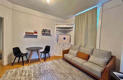 Shaughnessy Village Apartamento | Retro&Cozy Stay Downtown Montreal💛
