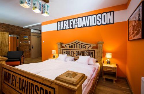 Ostrava Hotel | Retro hotel Garage