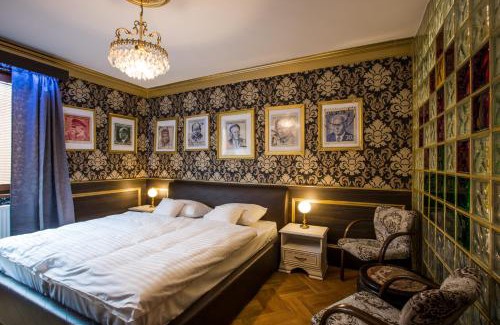 Ostrava Hotel | Retro hotel Garage