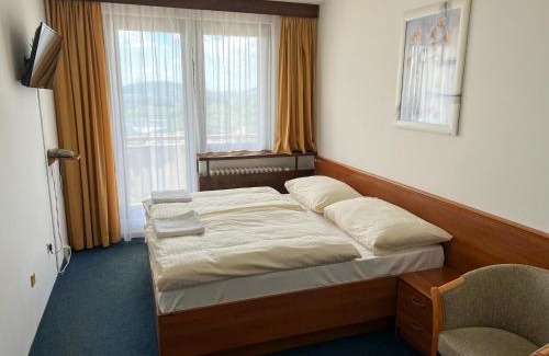Old Town Hotel | Retro Hotel Suza