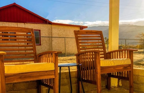 Twentynine Palms Casa | Retro Retreat - A Desert Oasis
