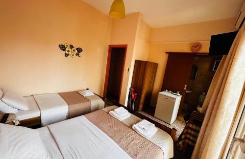 Loutra Edipsou Casa | Retro Rooms