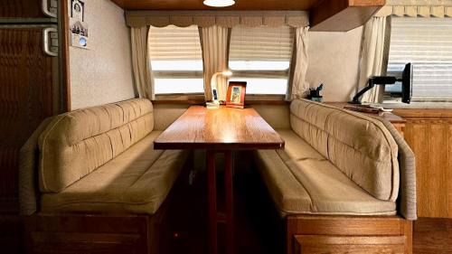 South Oceanside Casa | Retro Star-Wagon, Ocean Breez at Dolby Sound Studio