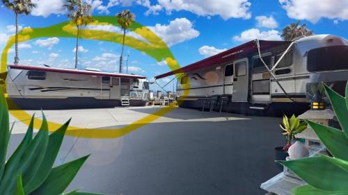 South Oceanside Villa | Retro Star-Wagon, Ocean View Dolby Sound Studio
