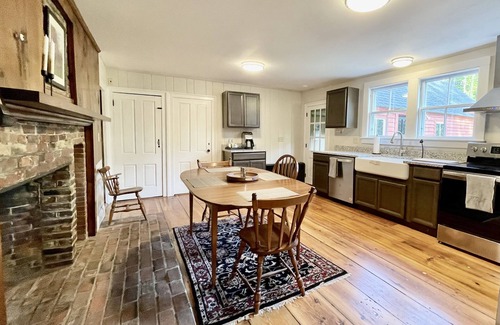 Concord Casa | Reuben Dimond House, Renovated Historic Farmhouse in the Capital, Concord, NH.
