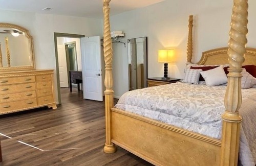 Goldman Cabina | Reunion Lodge, perfect for the whole family at Oak Valley Golf Course & Resort