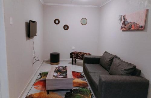 Secunda Apartamento | Reutlwane Gardens Apartments