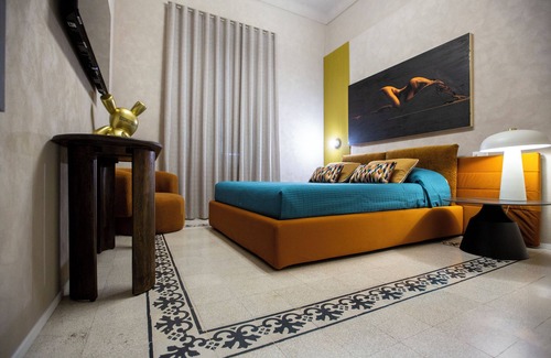 Vasto Cama Y Desayuno | Reverse Art Hotel