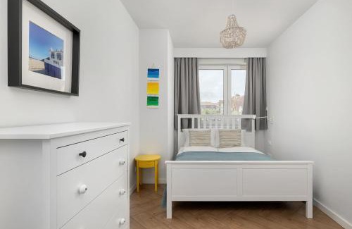 Rewal Apartamento | Rewal Cozy Apartment with Parking, Gym, Spa & Pool close to the Beach by Noclegi Renters
