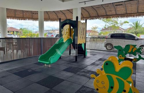 Kampung Stampin Apartamento | Rex apartment Kuching 3 pax