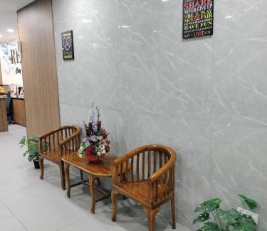 Central District Hotel | Rex City Hotel