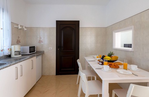 Charco del Palo Villa | REYES Natur - Villa en primera línea del mar