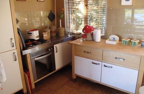 Kopavogur Cabaña | REYKJAVIK CAPITAL- 'PARADISE, con HOT TUB, BIG' Garden, 'NEW' for rental.!