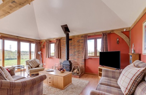 Beckley Casa | Reynards - Three Bedroom House, Sleeps 6