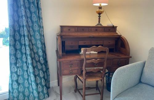 Antibes Apartamento | Rez-de-chaussée dans grand jardin provençal, à la villa Tatiana