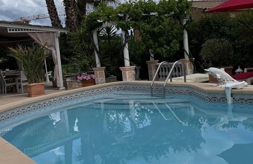 Le Muy Apartamento | Rez de Villa de Charme Pour 5 Personnes Proche Commerces et Plages à 15 Minutes