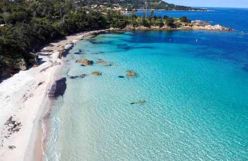 Coti-Chiavari Apartamento | REZ de VILLA Entre Mer et Maquis Appartement indépendant