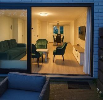 Almere Stad Apartamento | Reza Almere