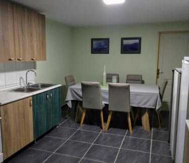 Nisava District Casa | Rezervat