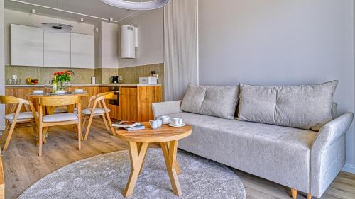 Niechorze Apartamento | Rezydencja Niechorze D202 Boho z Basenem i SPA - 5D Apartments