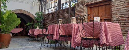 Calle Crisologo Cama Y Desayuno | RF ANICETO MANSION