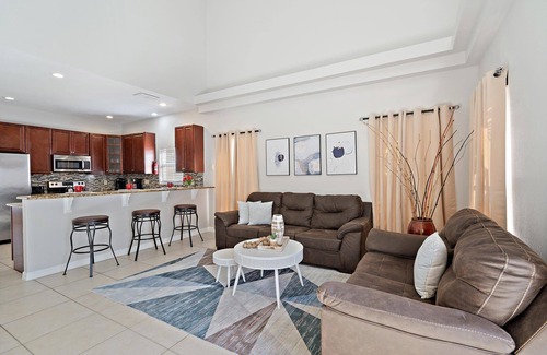 Lake Davenport Estates Casa | RGC346 Summary: Lake