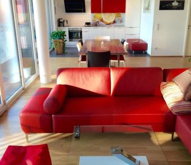 Petershausen-West Apartamento | Rhein Melodie riverview luxury