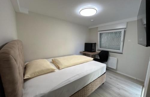 Bürrig Cama Y Desayuno | Rheinischer Hof Appartements