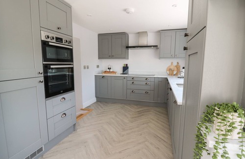Devils Bridge Cabaña | RHIWMYNACH, family friendly, country holiday cottage in Aberystwyth