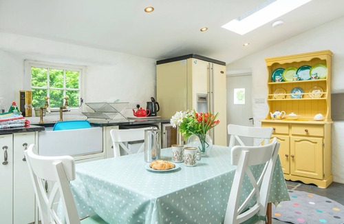St Brides Cabaña | Rhosson Uchaf, Holiday Cottage St Justinians, nr St Davids, Sleeps 6, 3 bedrooms, bathrooms