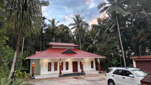 Sulthan Bathery Casa | Rhythm Holiday Home