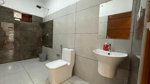 Sulthan Bathery Casa | Rhythm Holiday Home