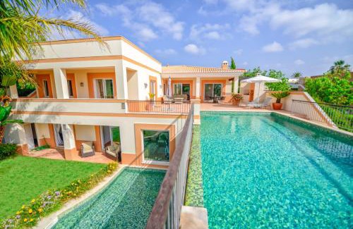 Lagos Villa | Ria Alvor Luxurious GolfView Villa