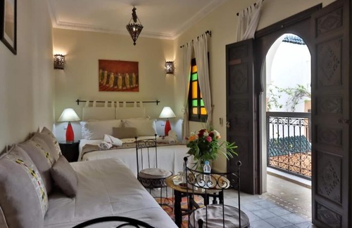 Sidi Ben Slimane El Jazouli Casa | RIAD 22 L'ETOIL D'ORIENT