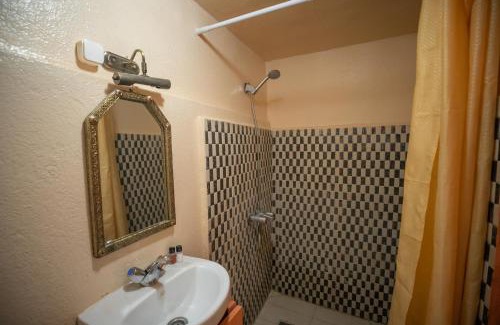 Talaa Hotel | Riad bab merzouga