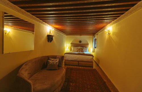 El Ayoun Casa | Riad Dar Kenza