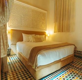 El Ayoun Casa | Riad Dar Kenza