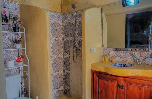 Sidi Ben Slimane El Jazouli Casa | Riad Eljazouli
