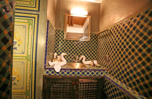 Sidi Bou Amar Casa | Riad et SPA Misria Les Orangers