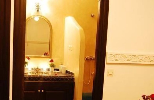 Bab Taghzout Casa | Riad La Perle de Marrakech