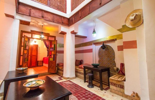 Zekkak Er Roumane Cama Y Desayuno | Riad La Presidence